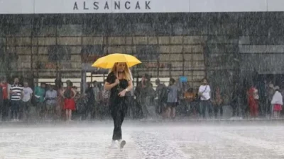Meteoroloji, İzmir’de bugün için 24 ilçeye sarı kodlu uyarı verdi.