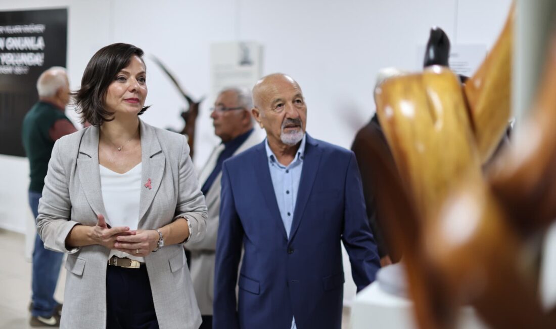 Karabağlar Belediyesi, 5 Ekim Dünya Öğretmenler Günü kapsamında öğretmen ve