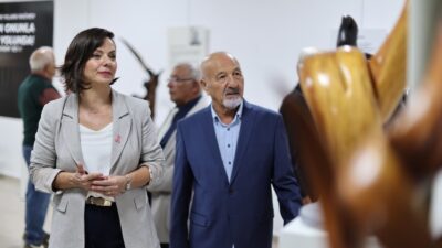 Karabağlar Belediyesi, 5 Ekim Dünya Öğretmenler Günü kapsamında öğretmen ve