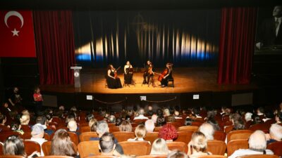 Türkiye’de bir ilçe belediyesi tarafından kurulan ilk  oda orkestrası