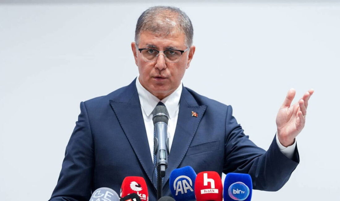 İzmir Büyükşehir Belediye Başkanı Cemil Tugay, Atatürkçü Düşünce Derneği’nin (ADD)